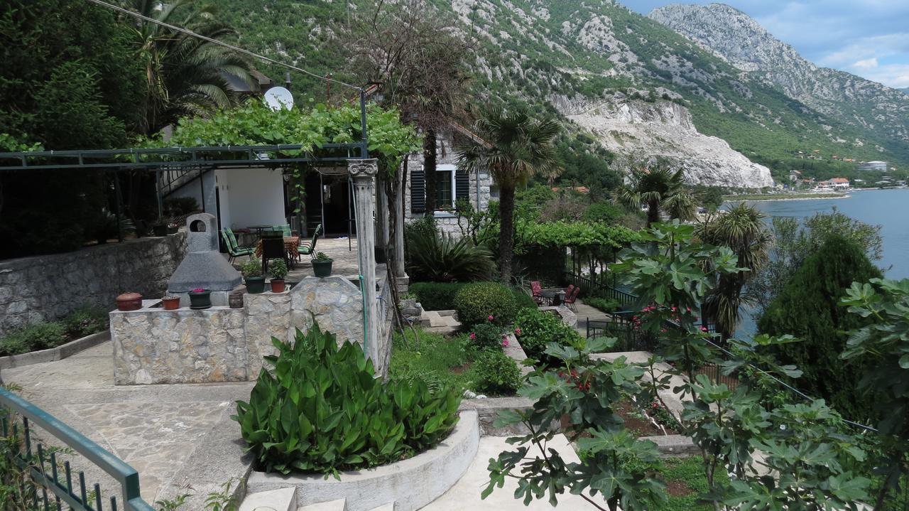 Apartment Capt Seferovic 2 Donji Morinj Exterior photo